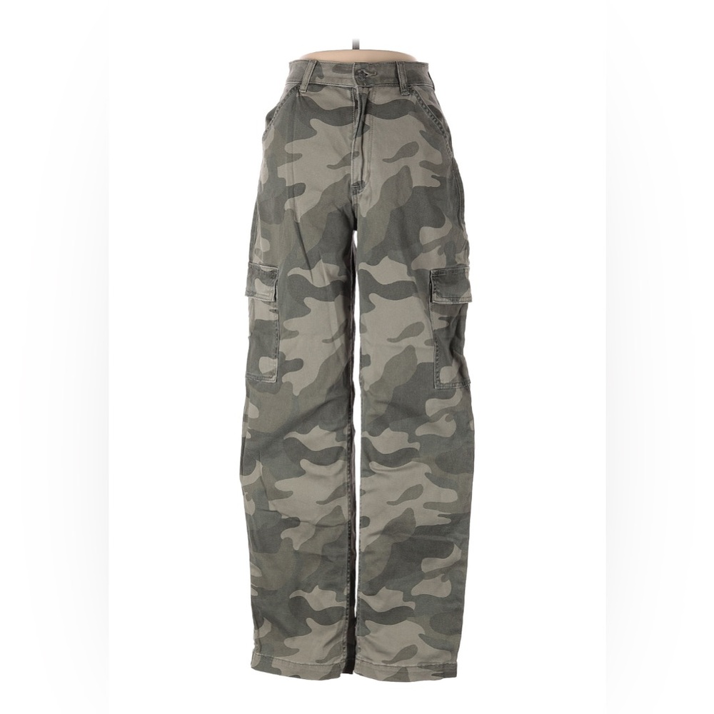 Hollister Camo Cargo Pants